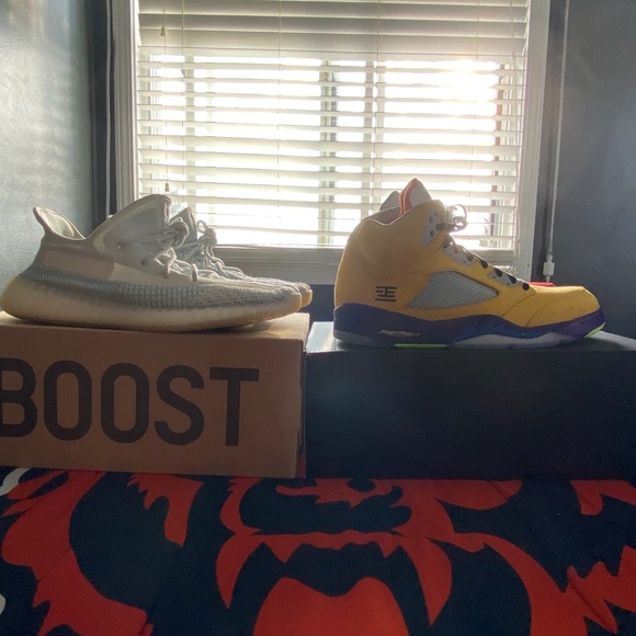 Air Jordan 5 Retro SE/Yeezy boost 350 V2 - Picture 4 of 6